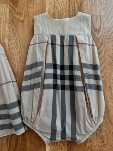 0-3 Months Authentic Burberry Baby Girl Set Bloomer Dress Nova Check - Picture 4 of 21