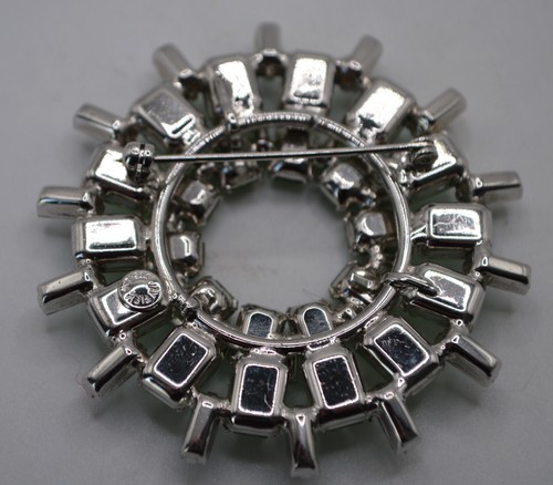 Jay Flex Sterling Brooch and Earring Set 1960 Made in Canada Green Emerald - Picture 10 of 11