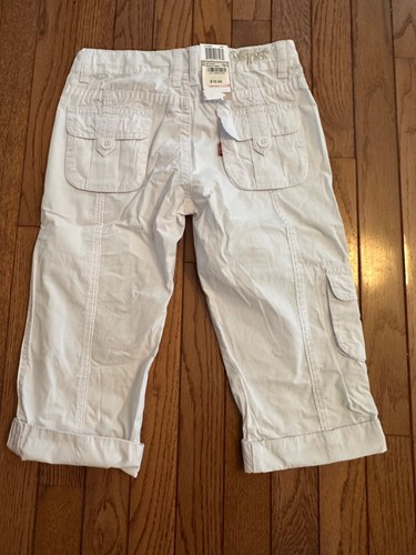 Levi’s Regular 10 Cotton White Adjustable Waist Band Cargo Shorts NWT - Picture 4 of 4