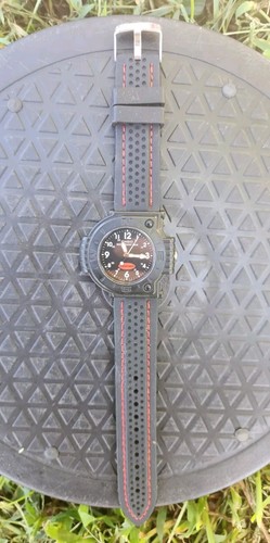 Casio Landfarer MW-45 RARE Black/Red 45mm Men's Watch Japan Market Assymetrical! - Picture 10 of 14