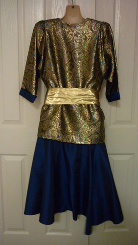 SIZE 12/3 PIECE 'KEYA GOLD COAST' SKIRT SUIT WITH BELT-ROYAL BLUE & PEACOCK BROC - Picture 3 of 12