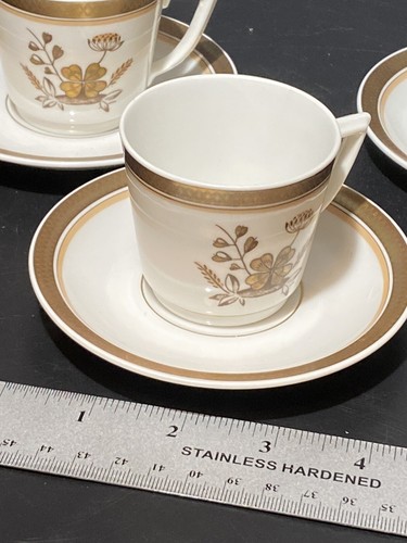 VINTAGE ROYAL COPENHAGEN PORCELAIN GOLDEN CLOVER COFFEE CUP & SAUCER SEPARATELY - Picture 6 of 9