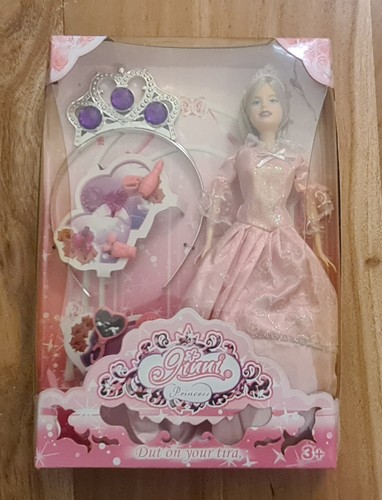 Vintage 90s QIUNNI Fashion doll princess doll set NOS Brand New - Picture 1 of 6