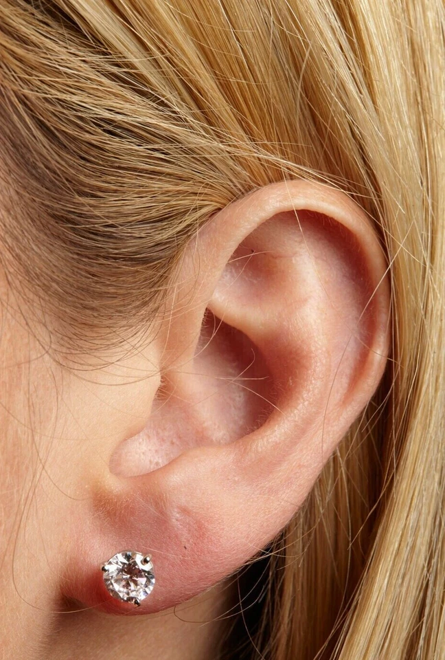 Серьги-гвоздики из белого золота 14 карат с натуральным бриллиантом круглой огранки 0,50 карата Martini - Изображение 4 из 4