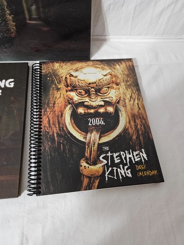 Lot of 7 Stephen King Library Desk Calendars 2006-2012. Horror. Read Description - Foto 8 di 20
