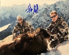 STEVEN RINELLA SIGNED 8x10 PHOTO MEATEATER SHOW HUNTER AUTOGRAPH AUTHENTIC COA STEVEN RINELLA SIGNED 8x10 PHOTO MEATEATER SHOW HUNTER AUTOGRAPH AUTHENTIC COA