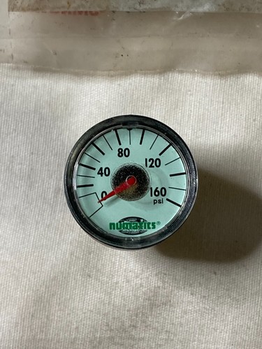 NUMATICS 214-209 XSF PRESSURE GAUGE 1/8 NPT 0-160PSI 214209XSF - Picture 2 of 4