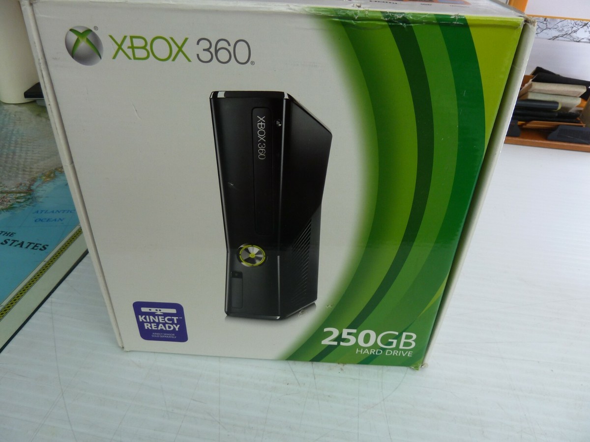エックスボックスの360 2008 Xbox 360 Arcade console running the NXE dashboard. Saw