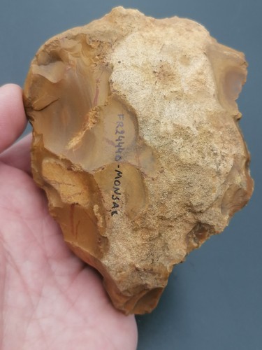 Acheulean culture Lower Paleothic France Handaxe Biface in Jasper Dordogne - Picture 2 of 16