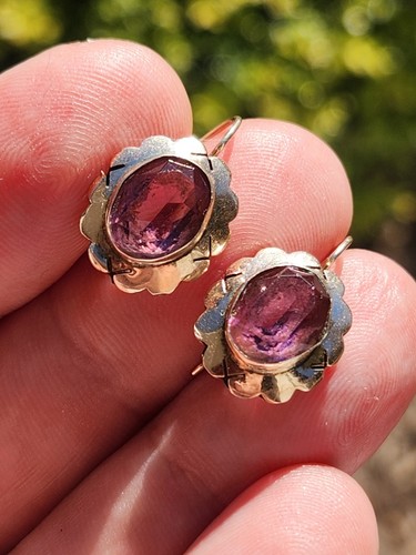 ¿Victoriano vintage? Pendientes colgantes marcados GLIZ oro 8k amatista púrpura palanca trasera  - Imagen 6 de 18