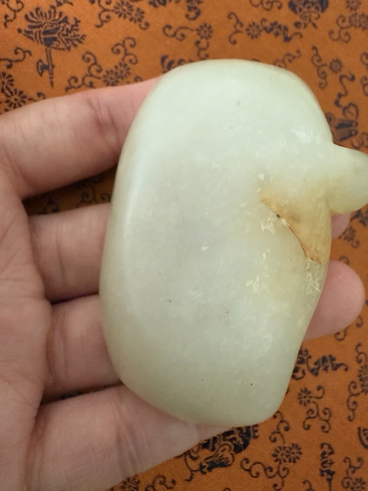 Olla de lavado con cepillo de jade tallado chino Foto 4 de 4