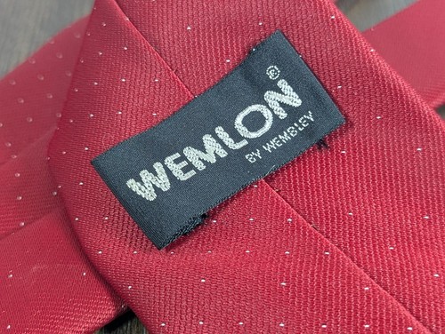 Wemlon Wembley Necktie 55x3 Inch Burgundy Red Snowman Winter Holiday Christmas - Picture 5 of 5