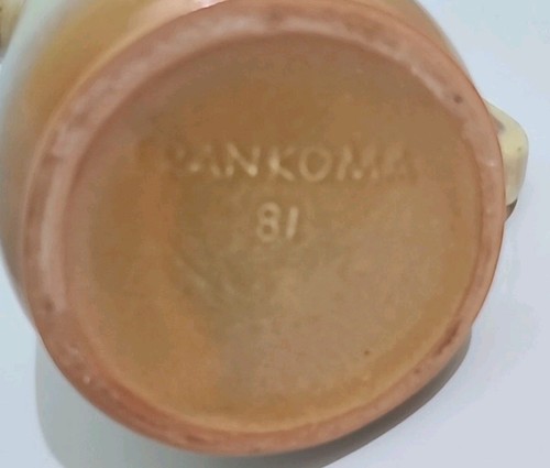 Frankoma Pottery Pitcher 81 Plainsman Desert Gold Vintage Tan Prairie 36 Oz - Picture 4 of 7