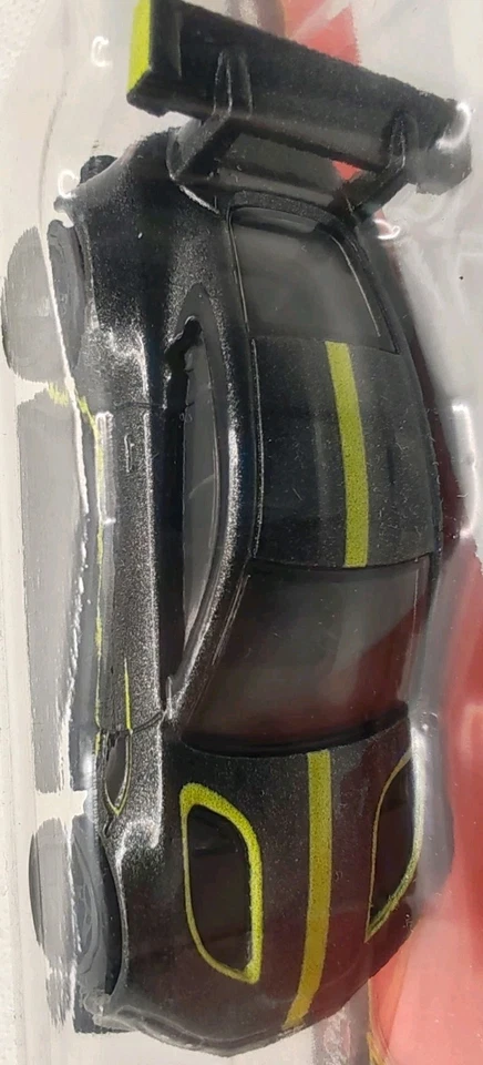 Hot Wheels Premium Aston Martin Vantage GTE Euro Speed 2/5 2025 JBK76-LA10 - Imagen 3 de 4