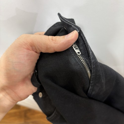Pantalones de mezclilla Helmut Lang negros ajustados de algodón elásticos con cremallera recta unisex - Imagen 13 de 13