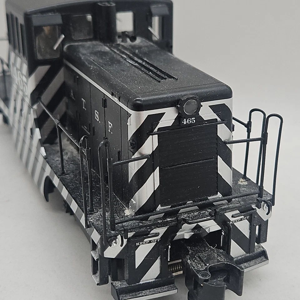 Williams O Santa Fe #465 44 Ton Scale Locomotive w/ True Blast Plus 23102 - Image 4 of 4