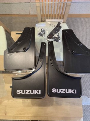 SUZUKI OEM JIMNY SIERRA JB74W Schmutzfänger schwarz 4 Blatt Set 72201-78R00-BK1