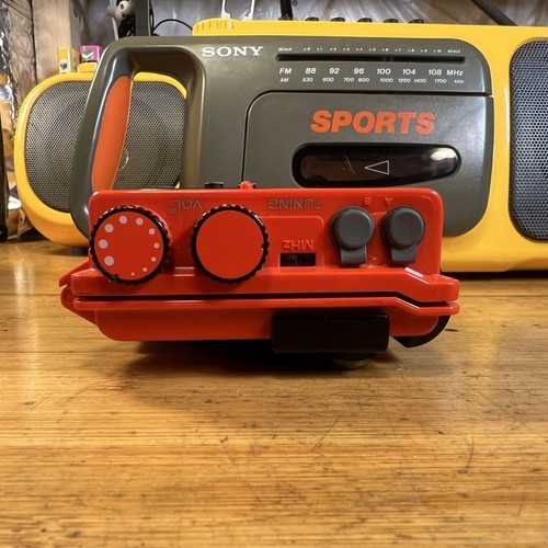 Sony Walkman Wm-F5 Portable Cassette Player Beach Edition Vintage Am/Fm Radio - Picture 7 of 8