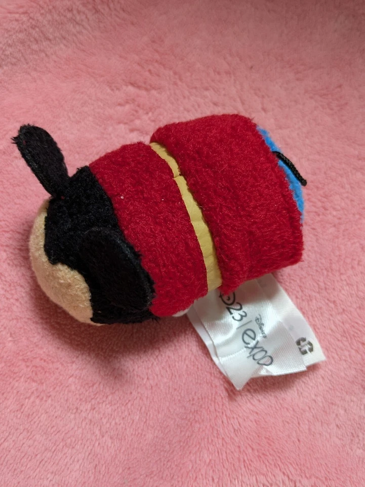 D23 Expo 2015 Disney Store Fantasia Tsum Tsum Box Juego de Peluche LE 2000 JAPÓN USADO Foto 4 de 4
