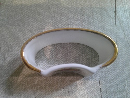 Royal Albert Old Country Roses 8 Napkin Holders/Rings - Picture 3 of 4