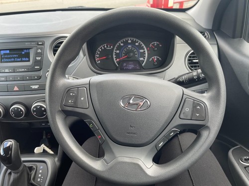 2017 Hyundai i10 SE 1.2 87PS Automatic HATCHBACK Petrol Automatic - Picture 18 of 24