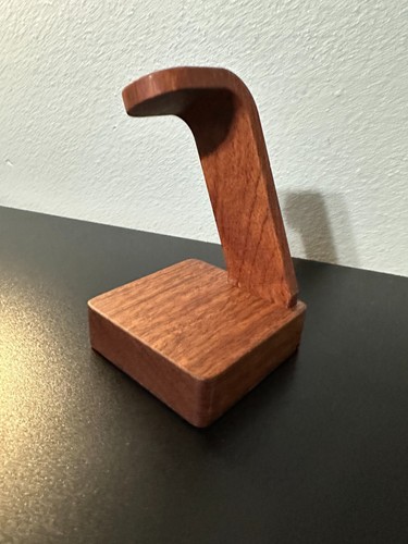 Soporte de escritorio para Apple Watch resistente resistente - madera oscura - base de madera maciza - Imagen 10 de 16