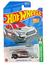 HOT WHEELS Ford Mustang Mach-E 1400 ZAMAC Car HW Green Speed HCY30 2022