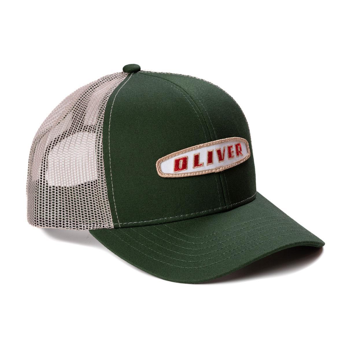 Шляпа с овальным логотипом Oliver зеленая с коричневой сеткой сзади 4790₽
