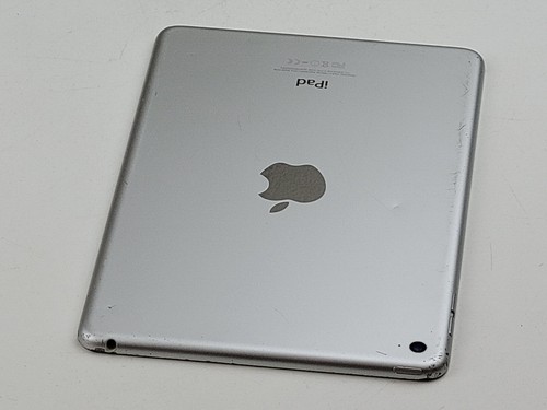 Apple iPad Mini 4 (A1538) 64GB - Silver (Wi-Fi Only) 7.9" - CRACKED - J9603 - Picture 6 of 7