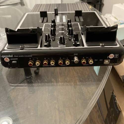 Consola Mezcladora de DJ Gemini iTrax iPod de colección (NEGRA) - ¡Probada y funciona! CAJA ABIERTA - Imagen 9 de 12