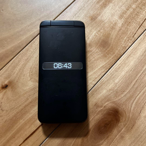 KYOCERA KYF39 GRATINA DIGNO 4G Android Flip Phone Unlocked Used Tested Good - Picture 2 of 4