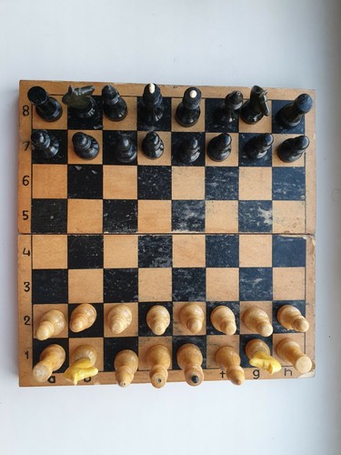 Vintage Soviet wooden Pieces Chess Set Made in USSR 29x29cm Board 1970s - Picture 6 of 12