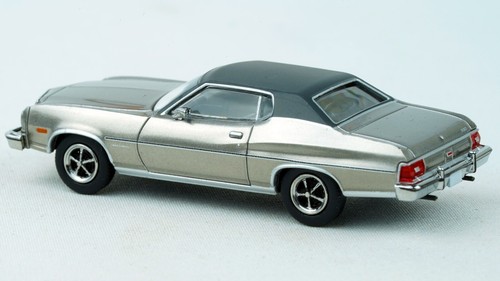 Ford Gran Torino 1976 Brekina metálico plateado/negro #BR19734 escala HO - Imagen 8 de 8