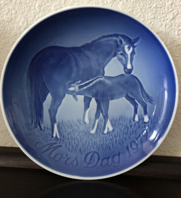 Copenhagen-B&G Bing & Grondahl-1972 "Mors Dag" Mothers Day Plate-Mare&Foal-NEW! Copenhagen-B&G Bing & Grondahl-1972 "Mors Dag" Mothers Day Plate-Mare&Foal-NEW!