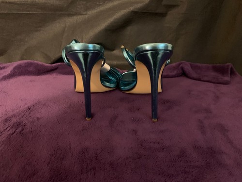 Lilana Blue High Heels Size 7.5 Free Shipping - Picture 2 of 5
