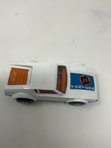Matchbox Superfast No.8 De Tomaso Pantera No Side Labels, Blue Base - Picture 10 of 12