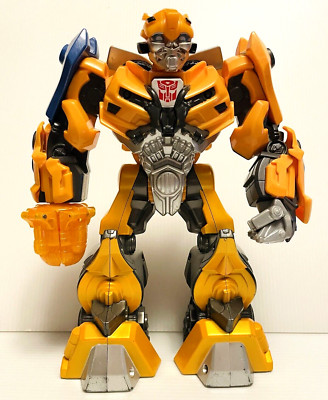 Transformers Electronic 10'' BUMBLEBEE Robo Power Revving Robots Hasbro Works.