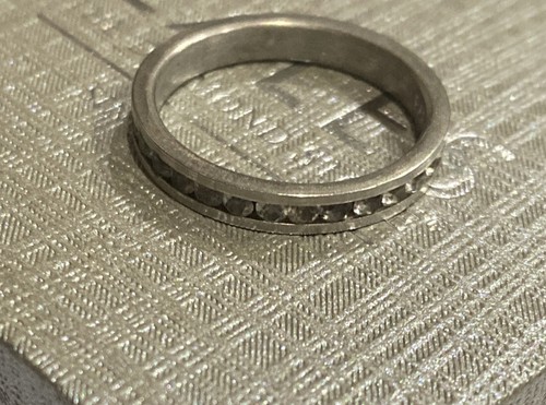 Anillo de plata esterlina circonita cúbica eternidad boda pavé racimo banda talla 7 - Imagen 5 de 5