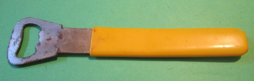 VTG BEELINE FASHIONS ALEXANDER HUSKY BEER SODA BOTTLE POP METAL PLASTIC OPENER - Picture 2 of 4