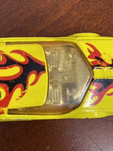 1973 Lesney MATCHBOX SuperFast No.33 Datsun 126X Yellow & Orange w/ Flames - Picture 7 of 11