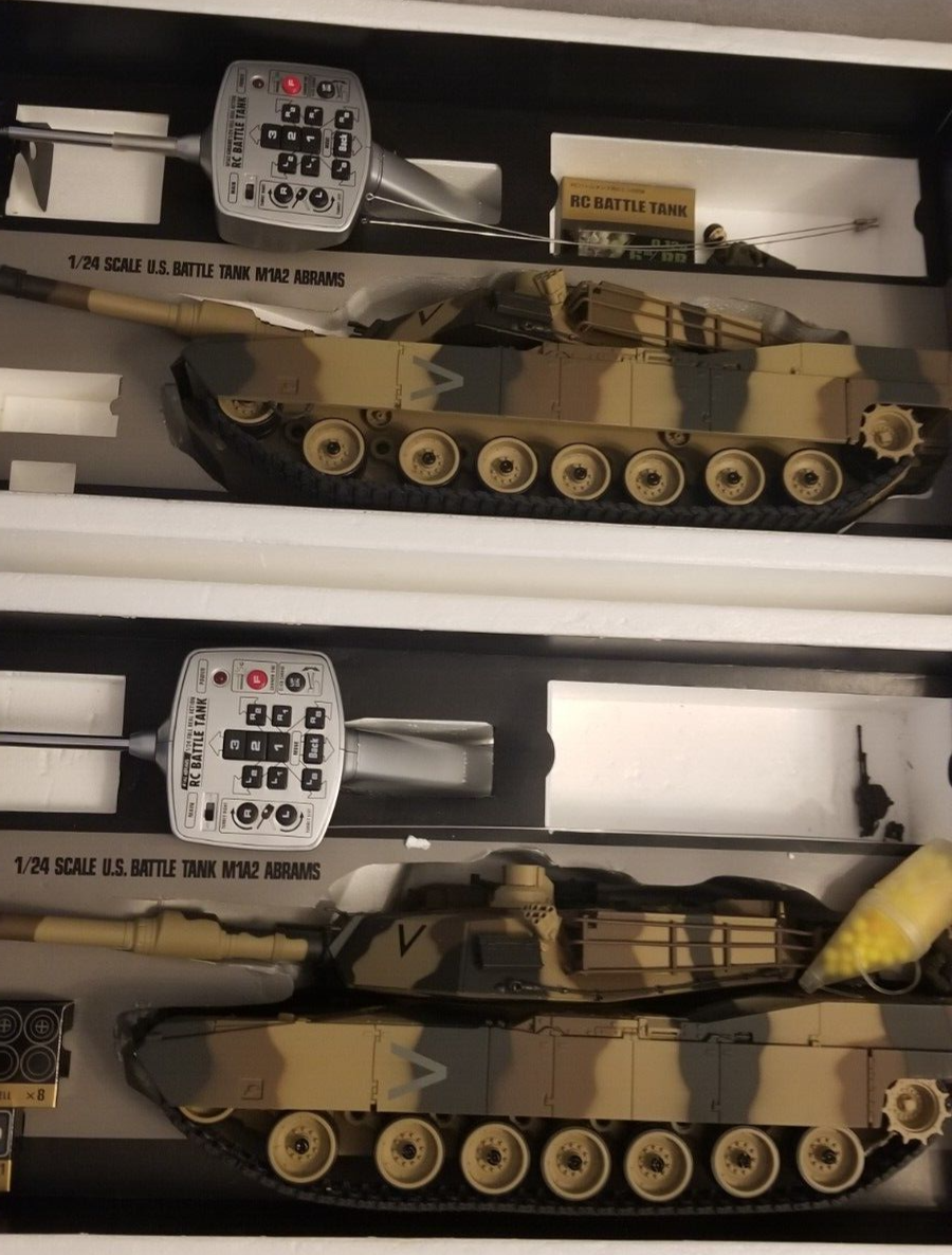 Lot of 2, Tokyo Marui RC BATTLE TANK M1A2 ABRAMS 1/24 *Runs Lot of 2, Tokyo Marui RC BATTLE TANK M1A2 ABRAMS 1/24 *Runs