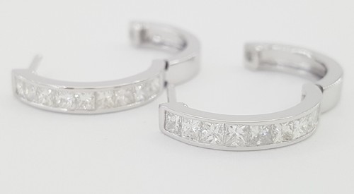 Princess Cut Diamond Hugger Hoop Earrings 15.3 mm 0.84 ct 14K White Gold - Picture 5 of 7