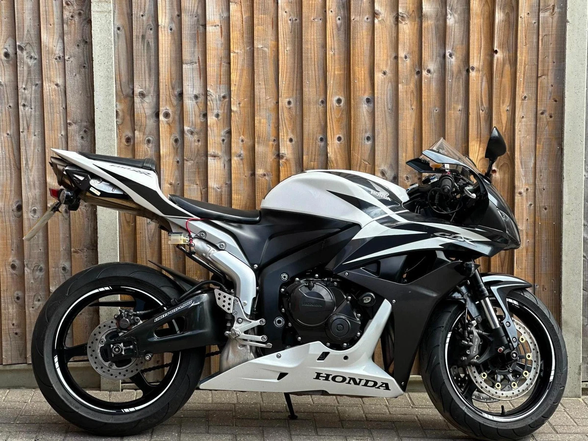 Honda cbr 600 black deals
