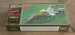Minicraft-Hasegawa-1-72-Russia-039-s-MIG-25-Foxbat-A-Model-Kit-130-SEALED-NEW