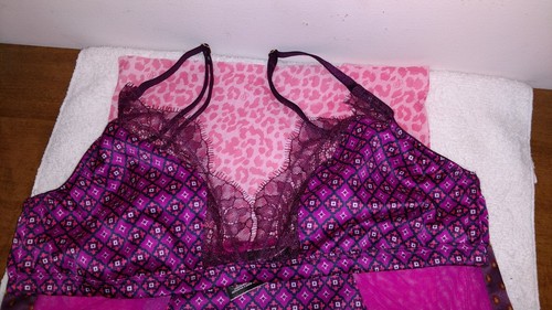 Victoria's Secret L Adjustable Straps Back Hook Closure Bra Burgundy NWT - Picture 5 of 7
