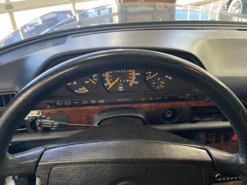 1986 Mercedes-Benz 500-Series Super clean car - Picture 21 of 38