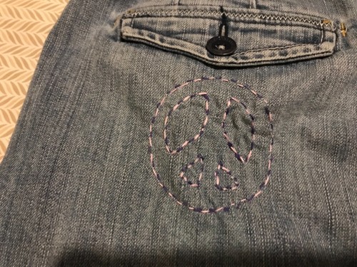 Falda de mezclilla reciclada American Eagle talla 8 adornos cosidos a mano Sashiko - Imagen 5 de 9