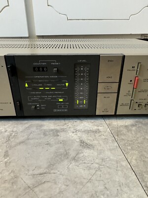 1981 Pioneer CT-7R Stereo Cassette Tape Deck No Working FREE 1981 Pioneer CT-7R Stereo Cassette Tape Deck No Working FREE