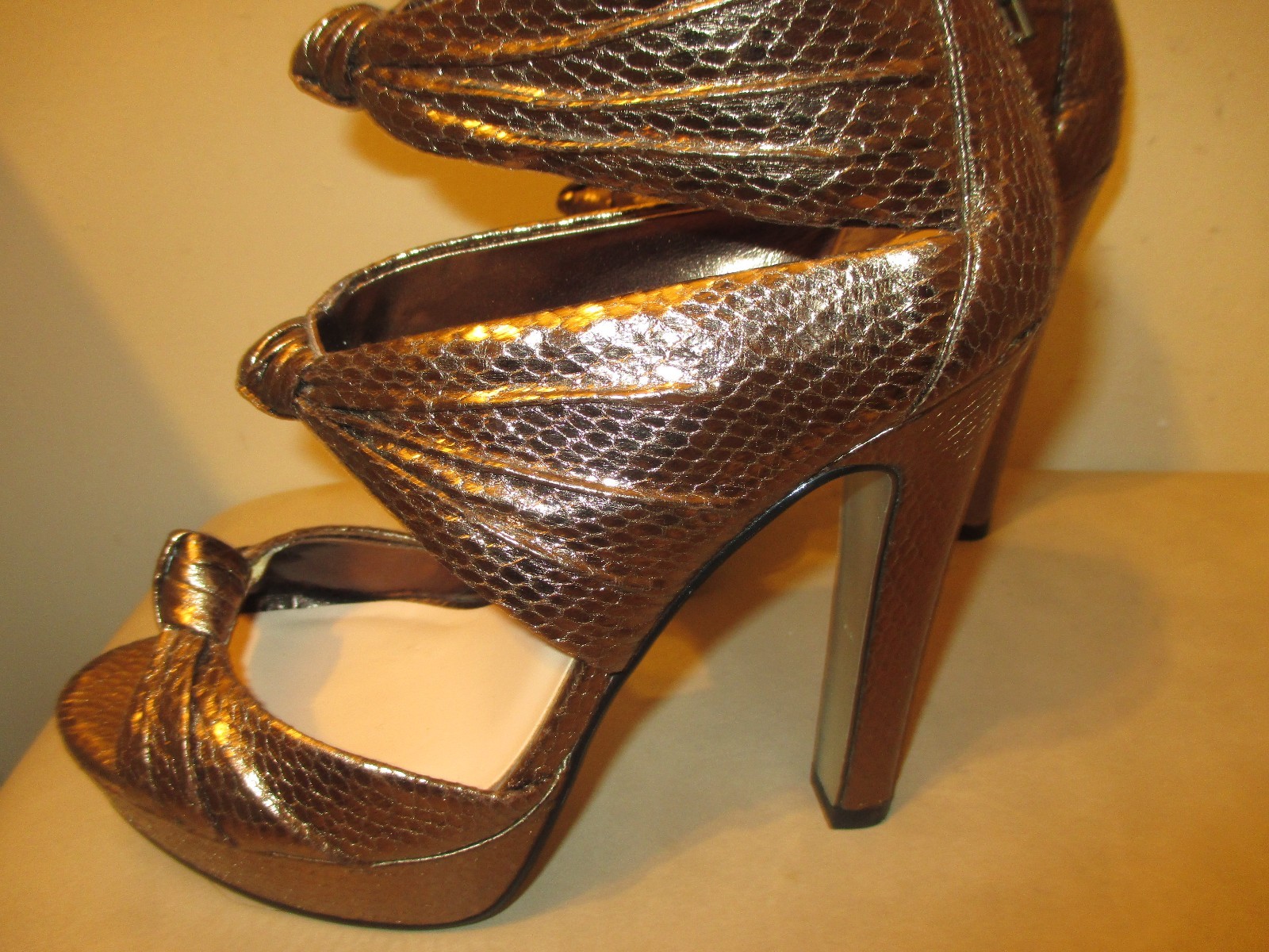 H By By By Halston Women's shoes Size 6M Cooper Zip back Platform Stilettos 5 Heels aed2b1 H By By By Halston Women's shoes Size 6M Cooper Zip back Platform Stilettos 5 Heels aed2b1