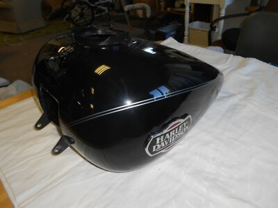 Harley Davidson Fuel Gas Tank 61356-08BHY Vivid Black 2008 & Up See Description